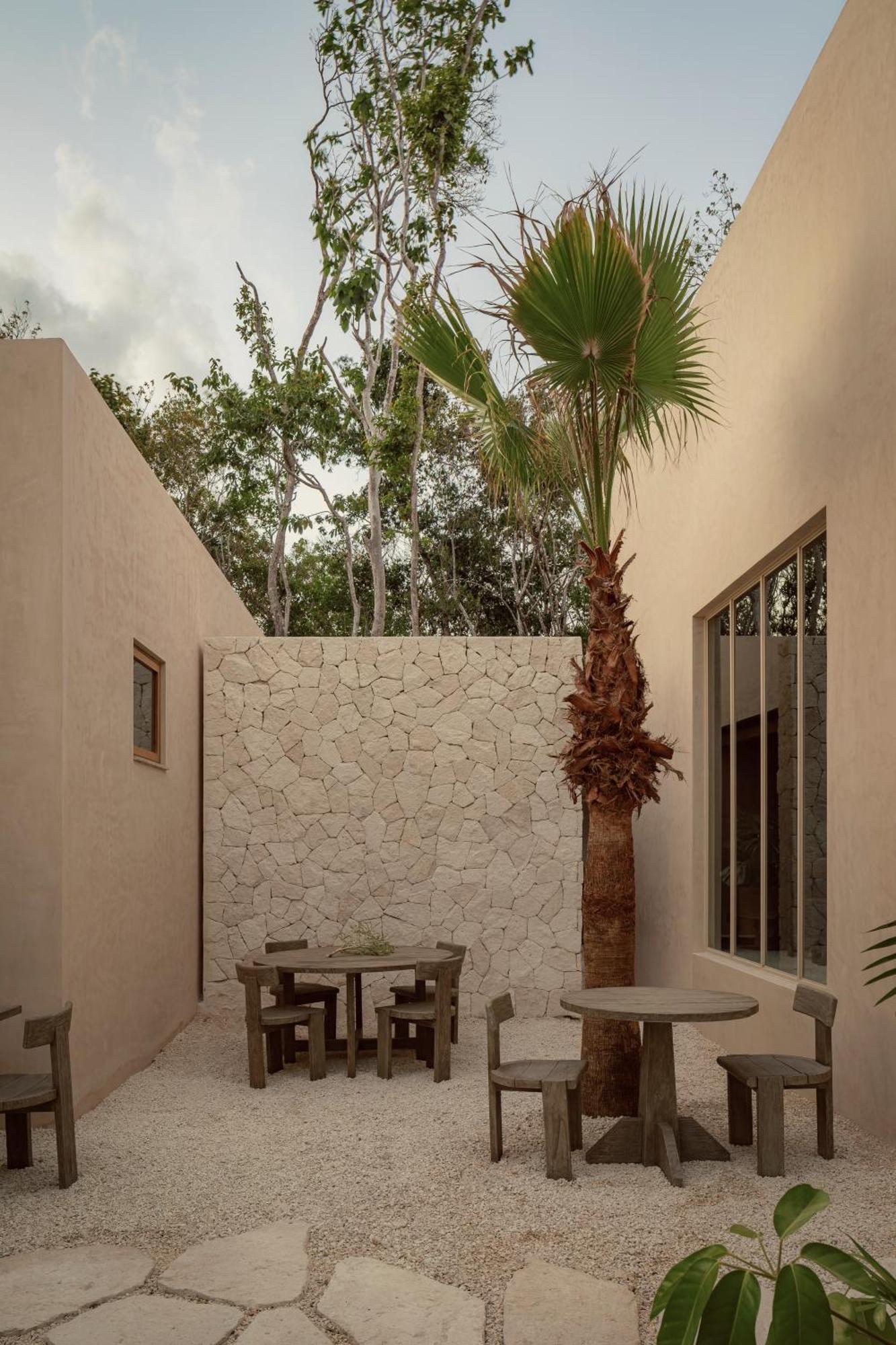 Hotel Naboa